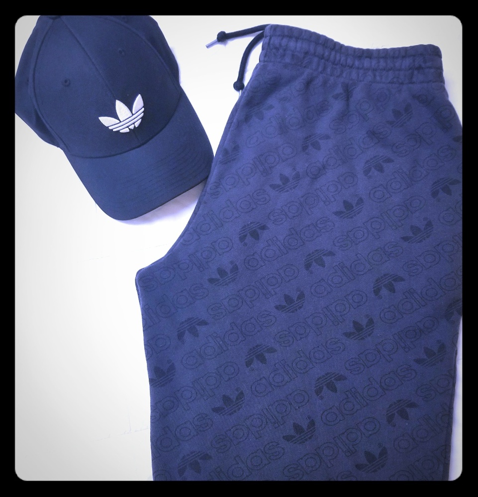 Super RARE Adidas sweat shorts